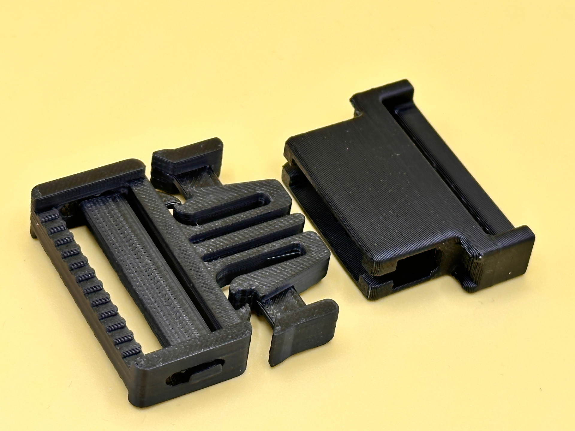 Belt buckles