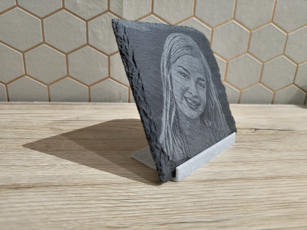 Slate holder