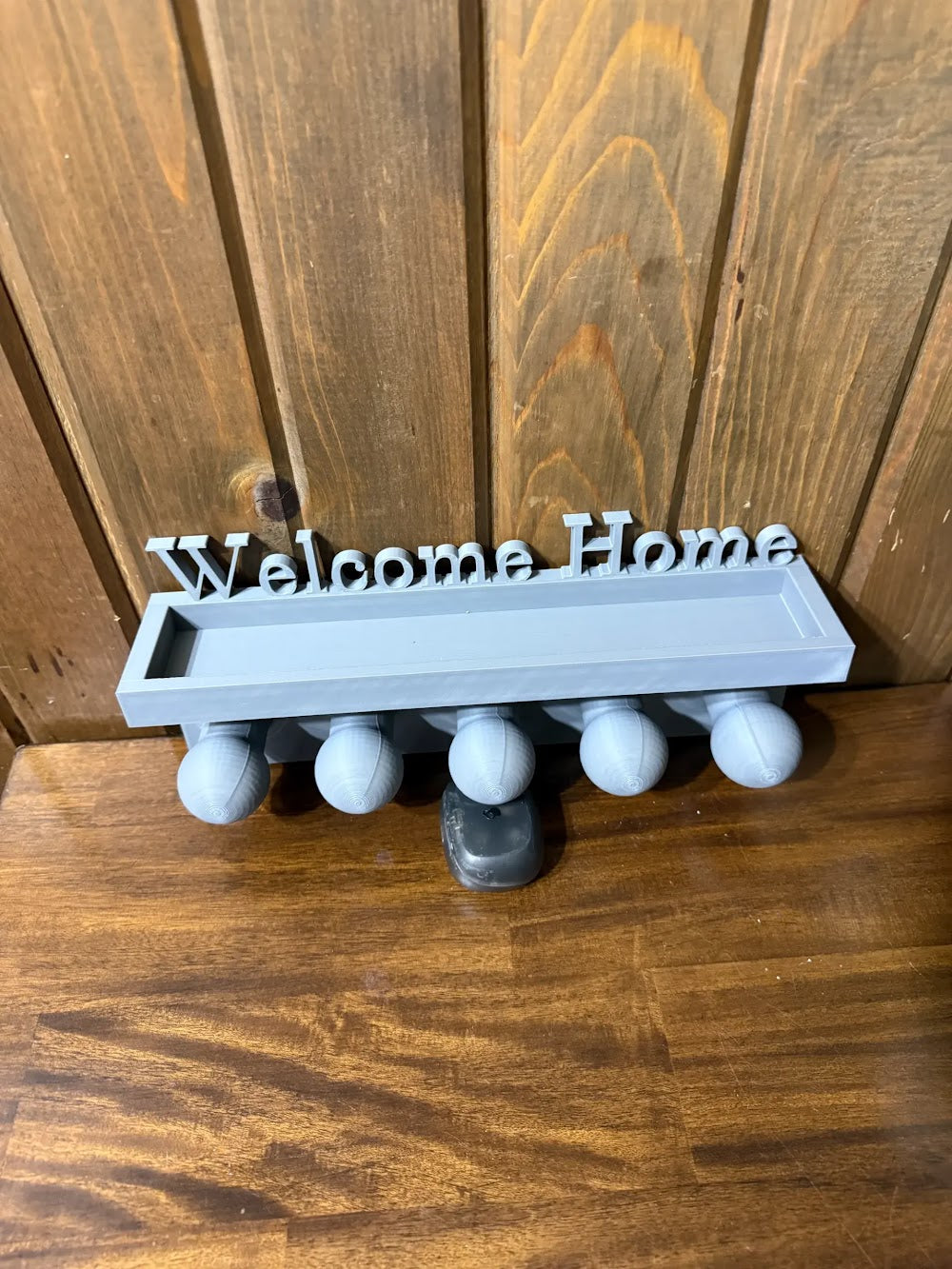 Coat hanger with Shelf