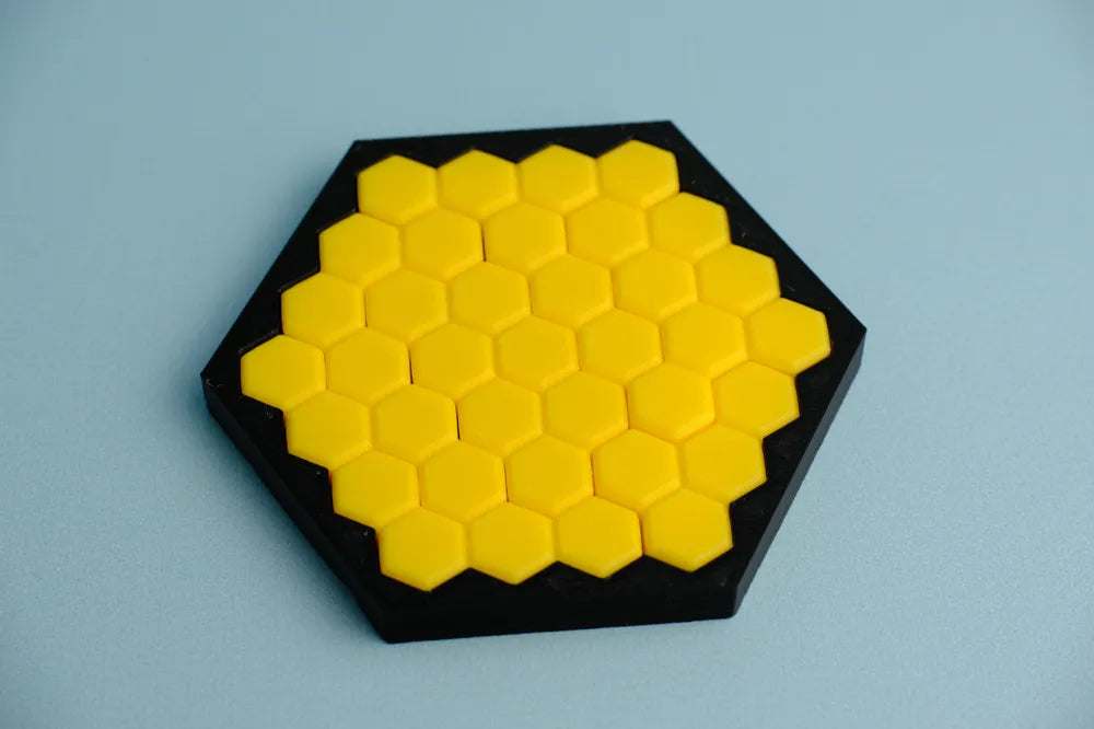 Bee Honeycomb Puzzle angle – 3D Printed Brain Teaser by MAYANS FOFUS Kerala