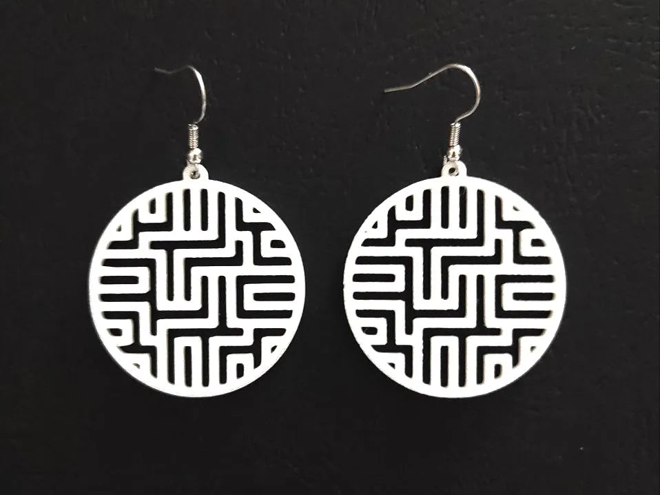 Maze Signal Geometric Earrings – 3D Printed Architectural Modern Jewellery by FOFUS, Thrissur Kerala