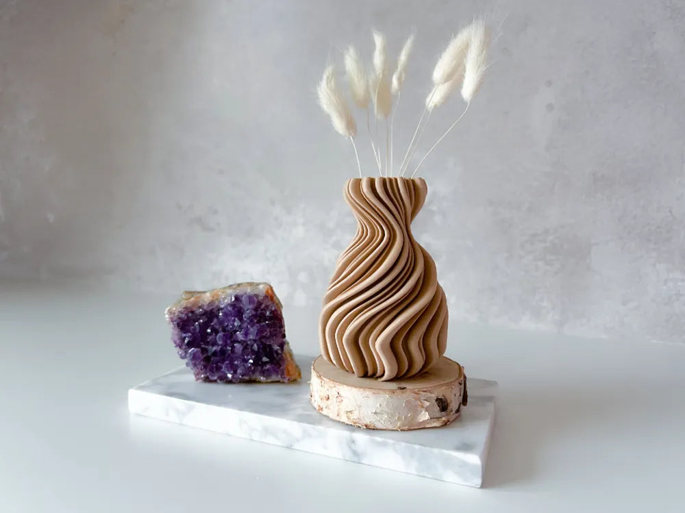 Flux Vase – 3D Printed Fluid Dynamic Sculptural Flower Vase by FOFUS, Thrissur Kerala