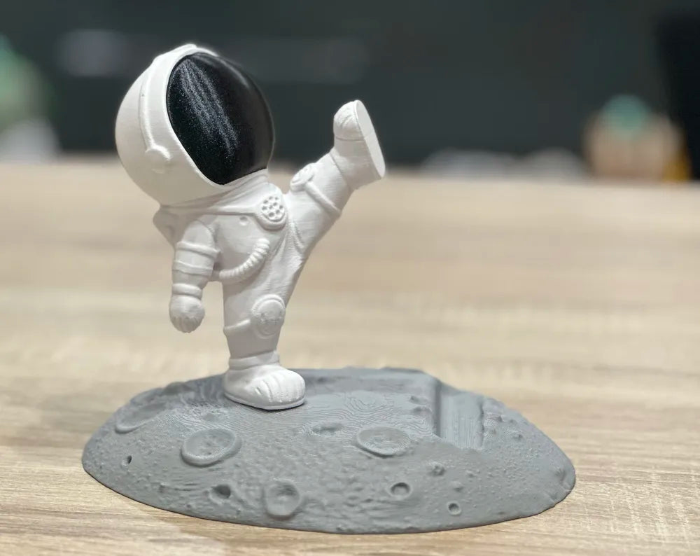 Astronaut Phone Holder detail – 3D Printed Spaceman Desk Phone Stand by FOFUS Kerala