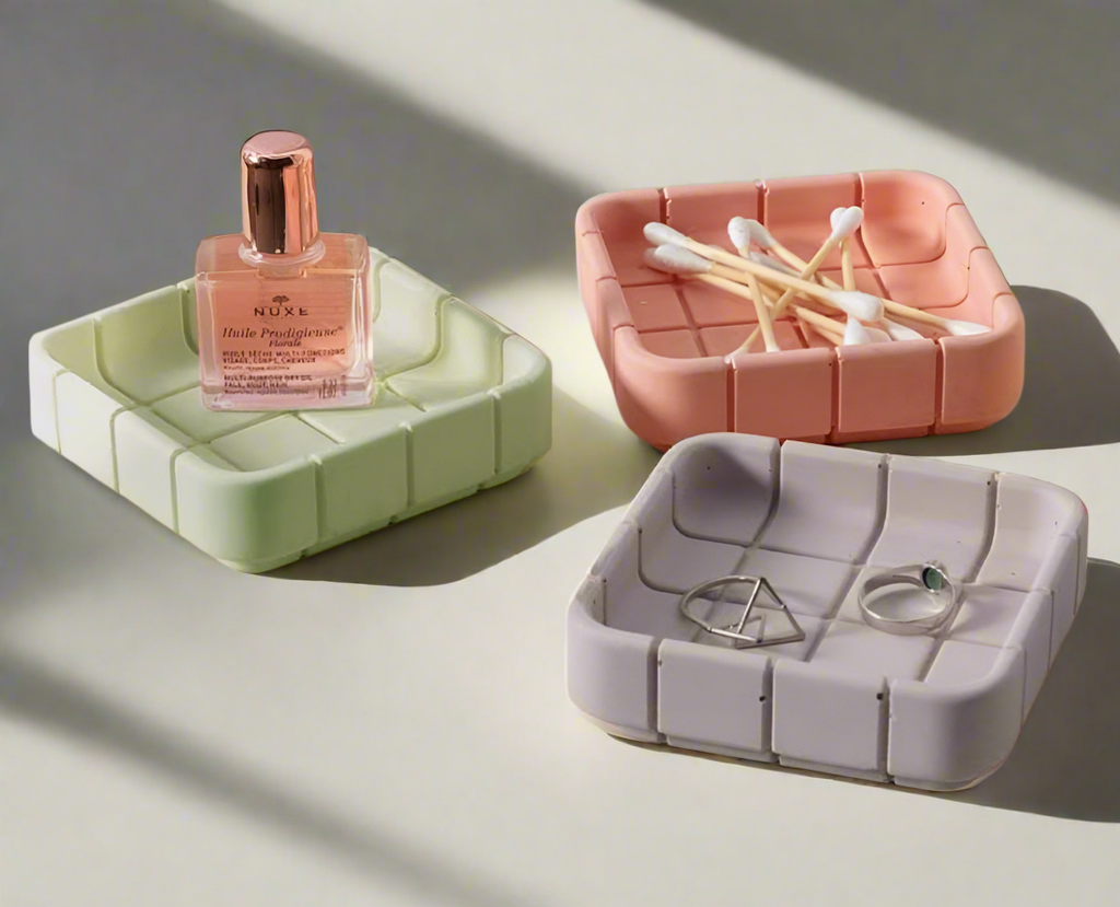 Multipurpose trays
