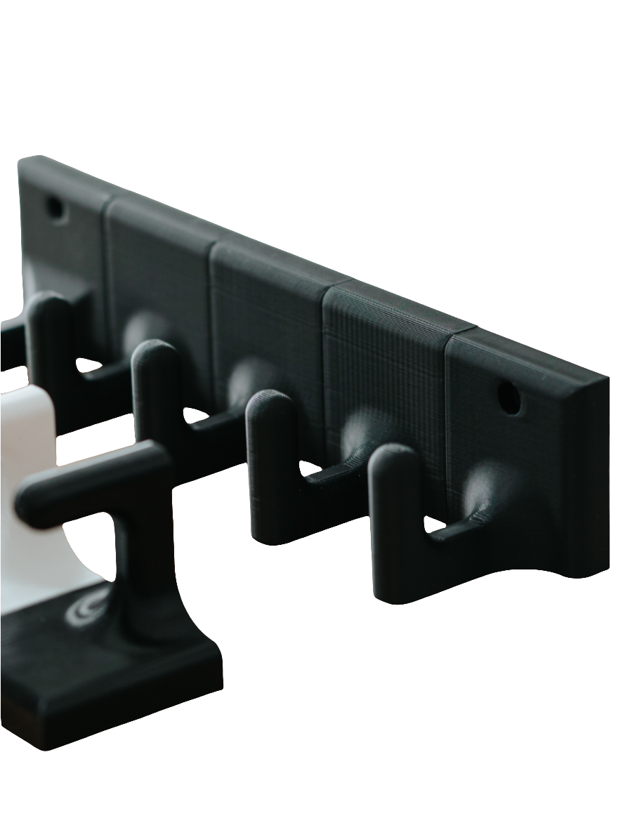 Wall mountable hooks