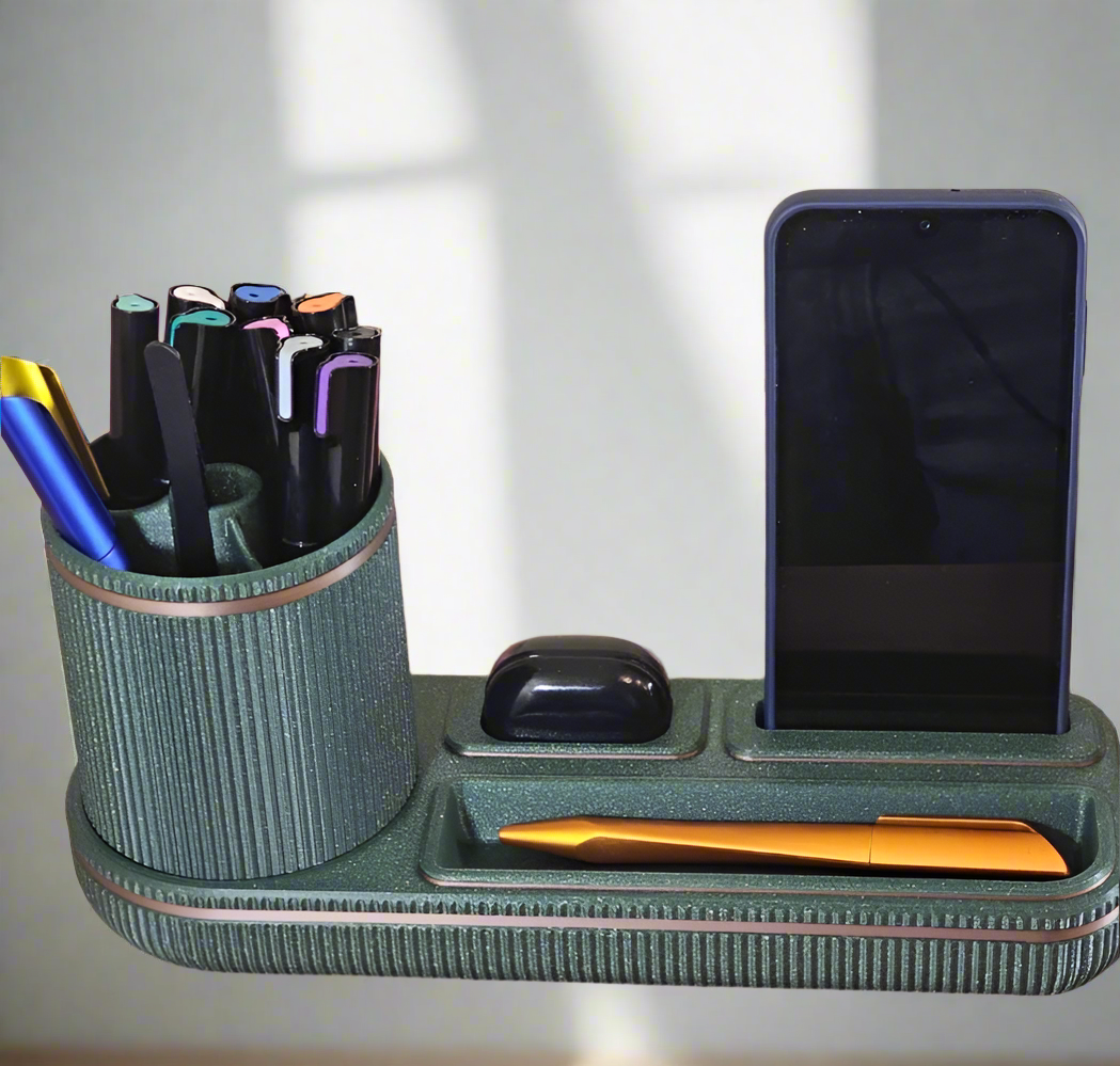 Desk organiser