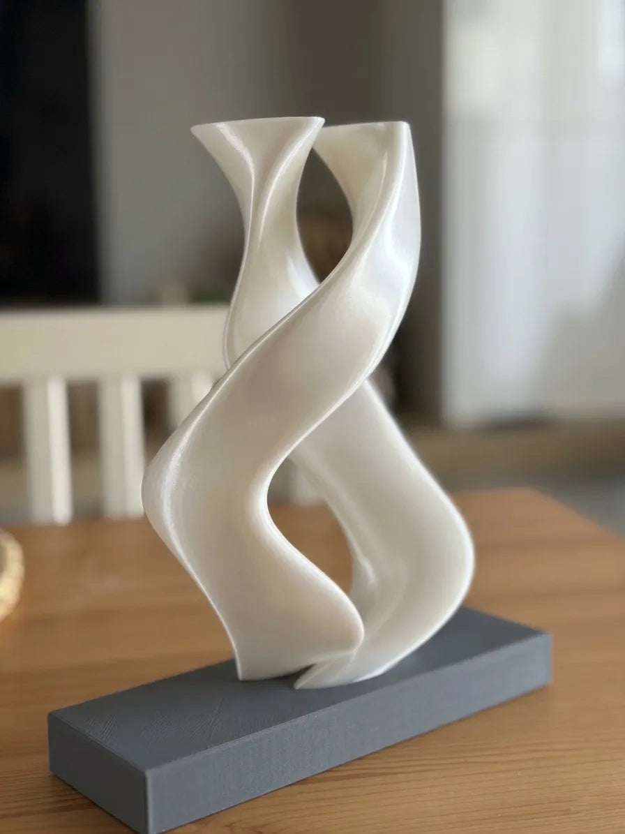 Two Souls Art Statue angle – 3D Printed Abstract Couple Sculpture by FOFUS Kerala