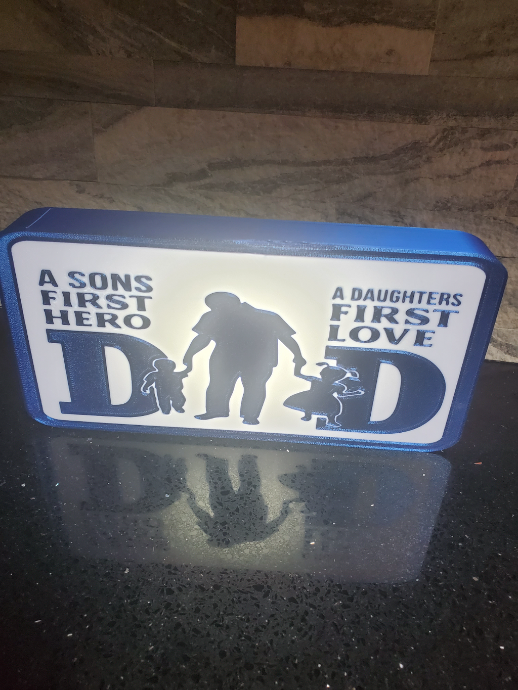 Dad Son Daughter Lightbox angle – 3D Printed Father's Day LED Lightbox Gift by FOFUS Kerala